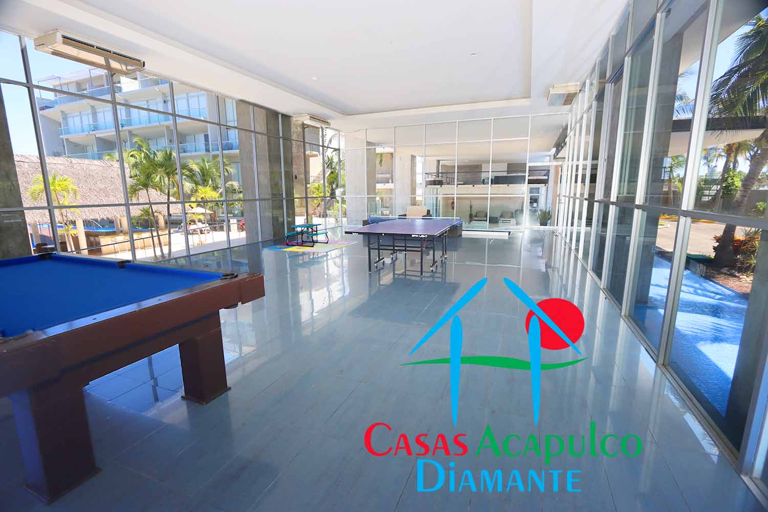 Aura - Salon familiar 10 Aura - Salon familiar 10